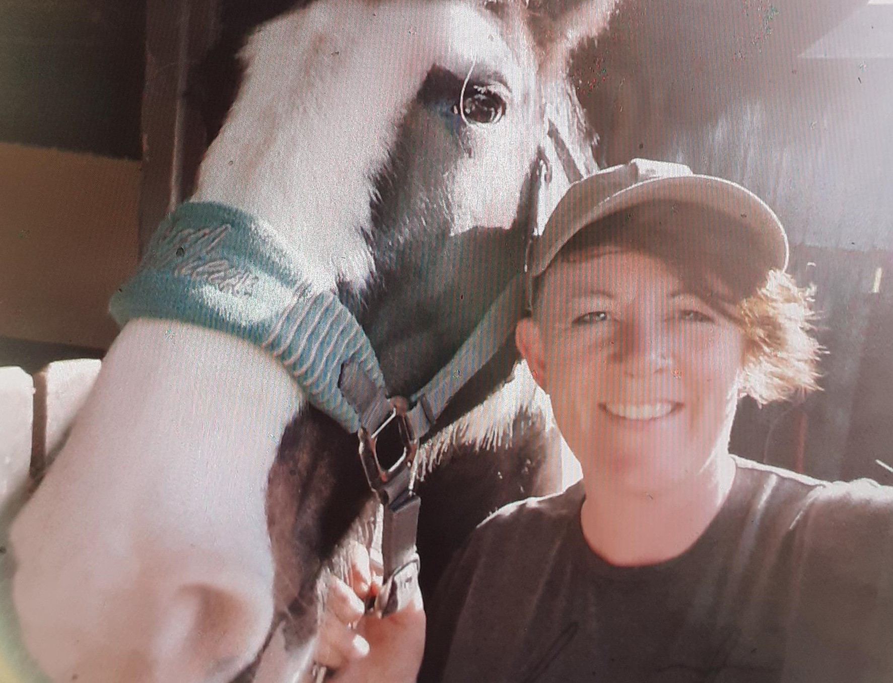 new-portrait-11-800x800 Emily Harrison